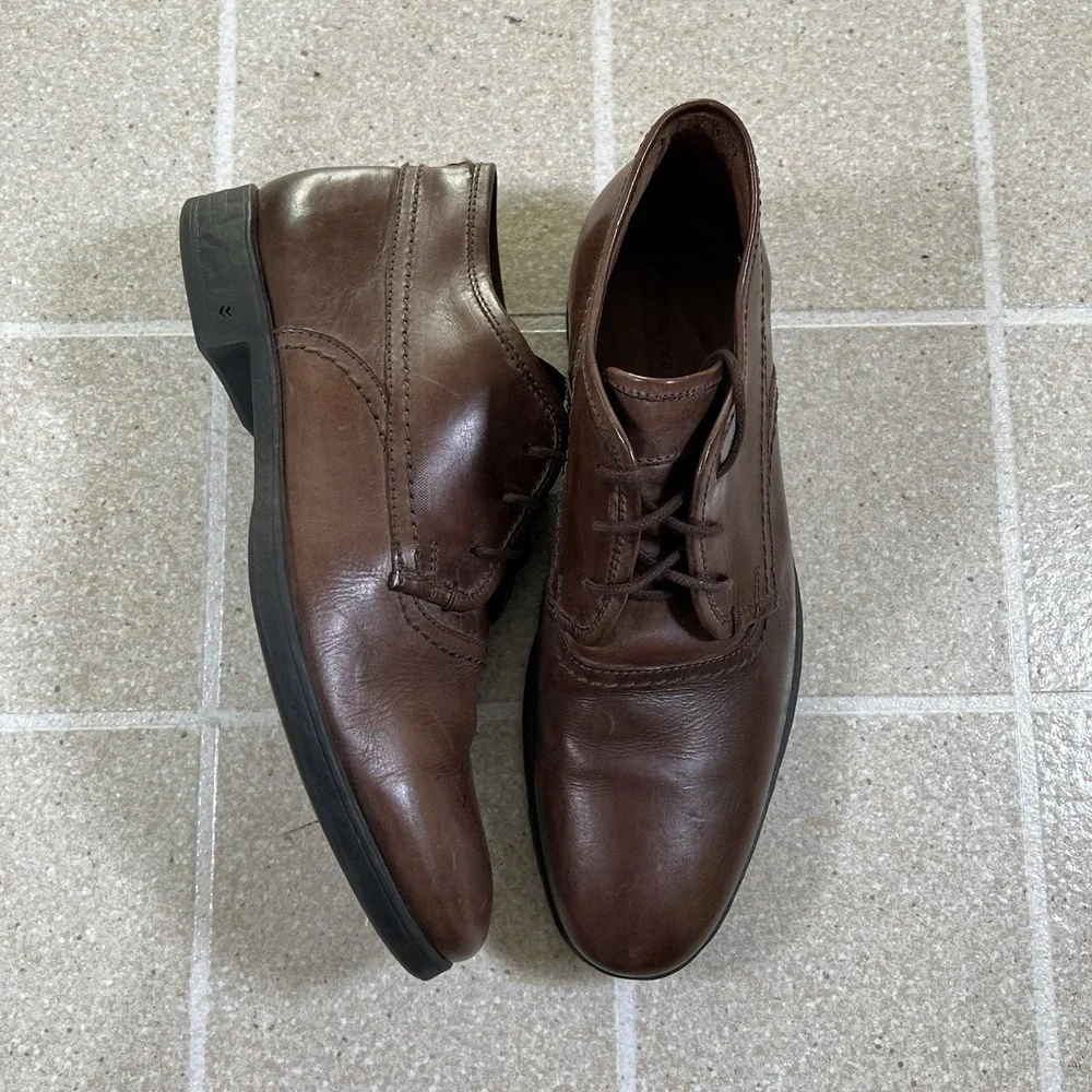 John Varvatos Brown Leather Ankle Boot Derby Oxford Mens Size 8 Preppy Shoes